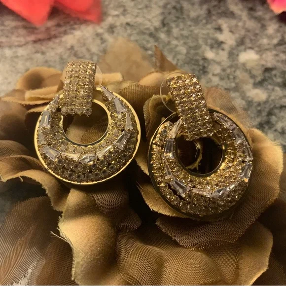 Natasha Couture Gold Pave Circle Drop Earrings - Picture 2 of 5